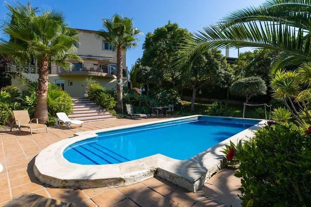 Spacious 10Guest Villa In Puerto Banus With Pool Marbella