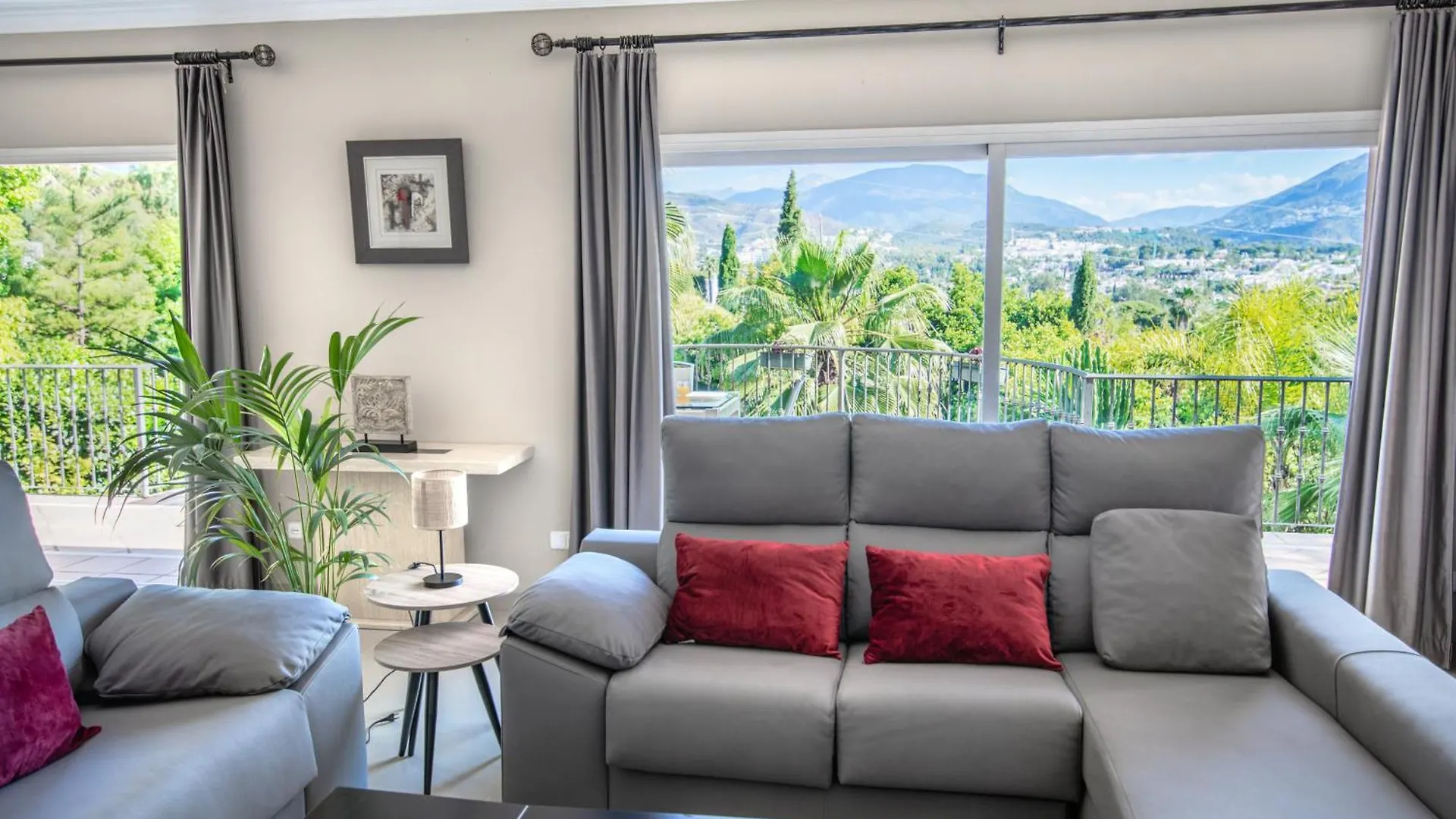 Spacious 10Guest Villa In Puerto Banus With Pool Marbella 0*,  Spain