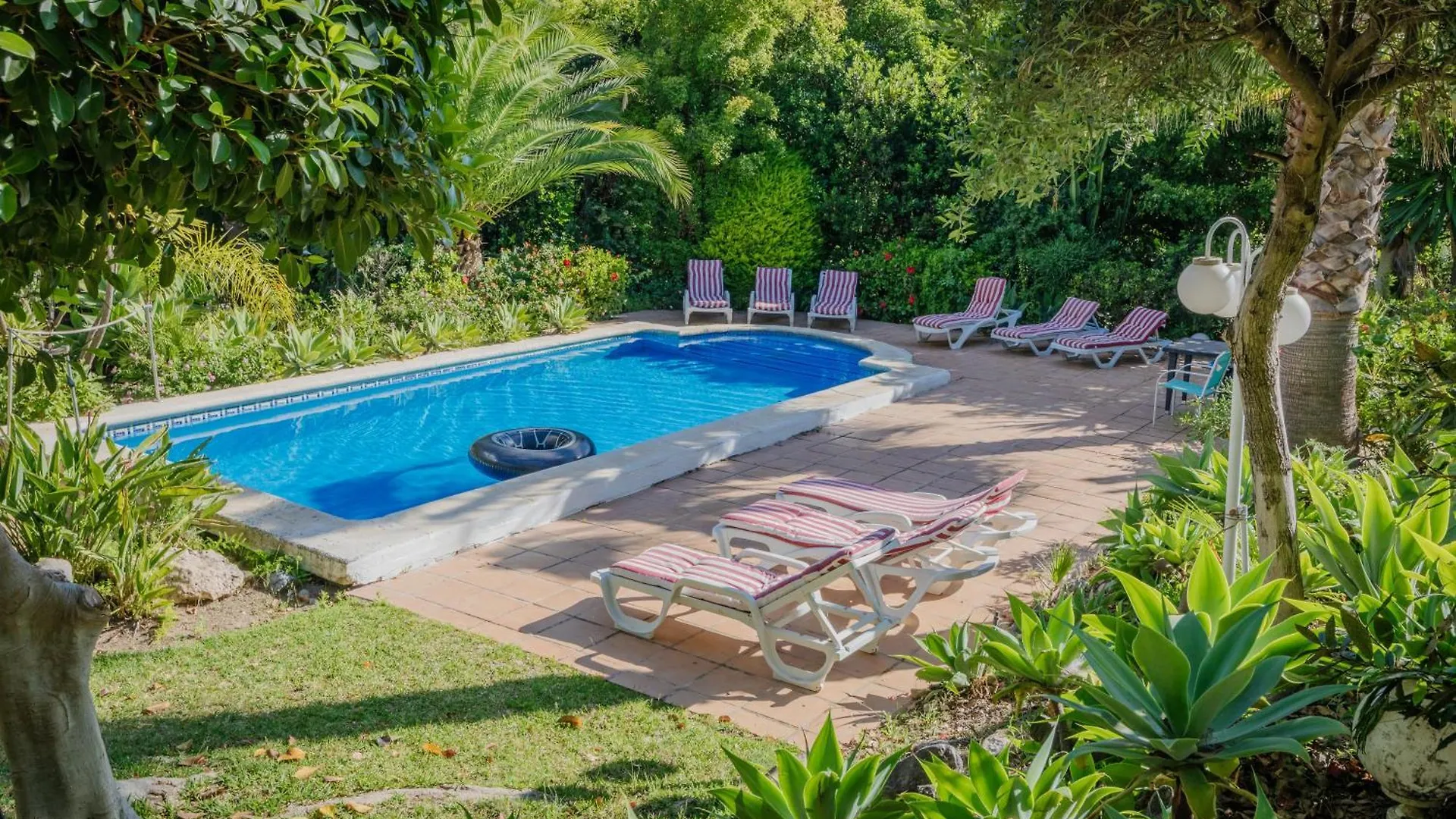Spacious 10Guest Villa In Puerto Banus With Pool Marbella